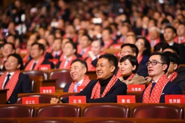 新红旗深信与等待