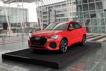 搭载2.5T发动机全新奥迪RSQ3实车露脸